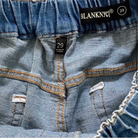 BLANK NYC High Waisted Denim Joggers - Picture 6 of 9